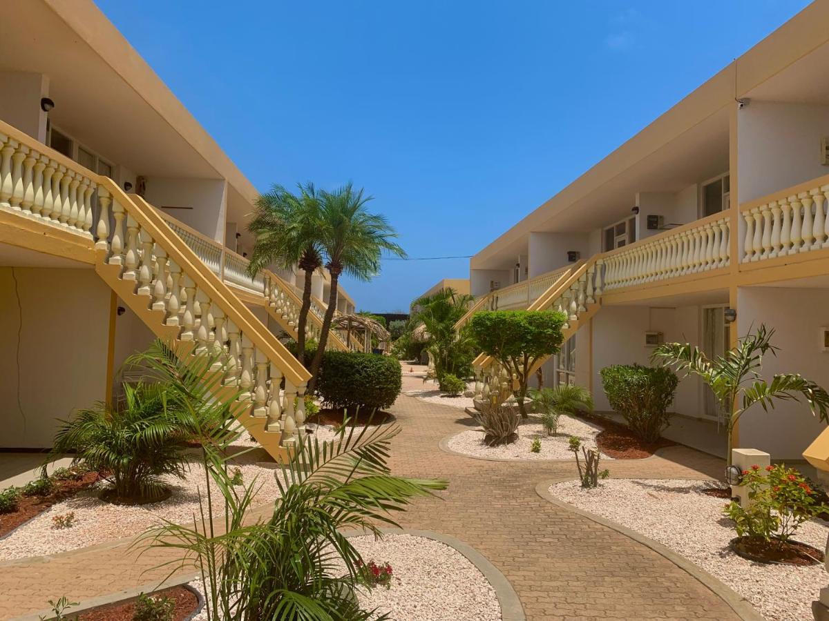 Montana Eco Resort Aruba Oranjestad Exteriör bild