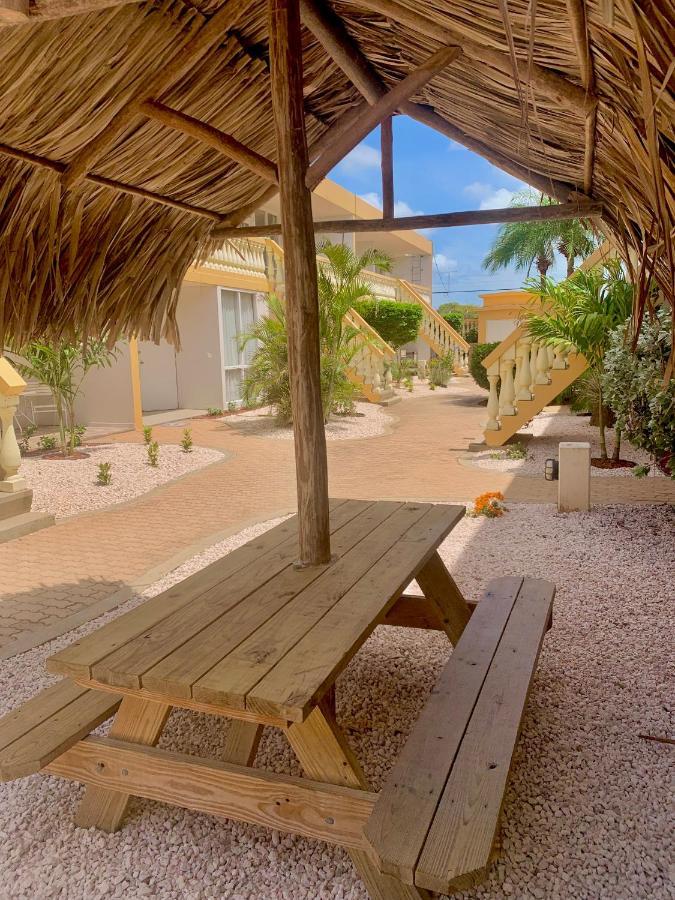 Montana Eco Resort Aruba Oranjestad Exteriör bild