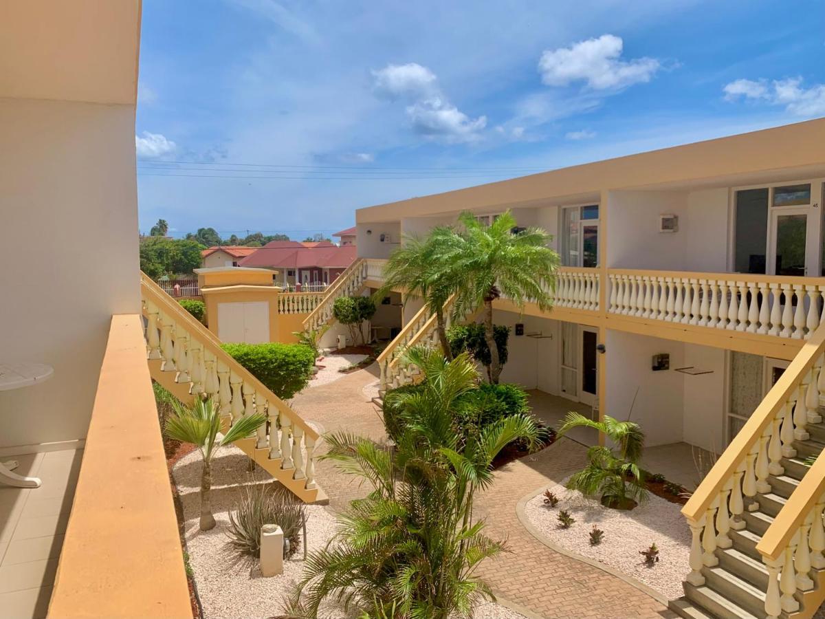 Montana Eco Resort Aruba Oranjestad Exteriör bild